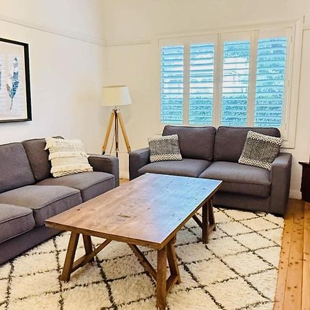 La Villette Sleeps 9 Fireplace Bbq Pet Friendly كاتومبا المظهر الخارجي الصورة